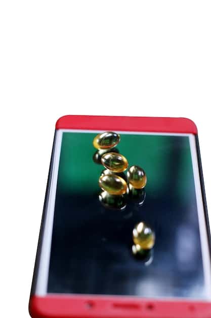 A collage of smartphone screens displaying various cashback and budgeting apps, along with a web browser showing a cashback extension icon, representing digital tools for maximizing rewards.